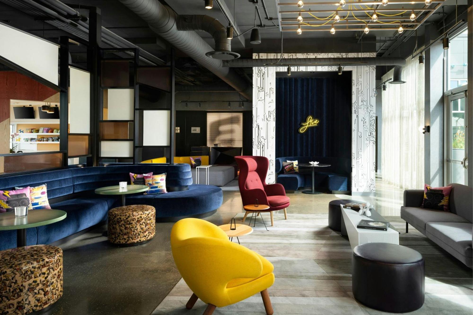 Aloft Waukee 호텔 외부 사진